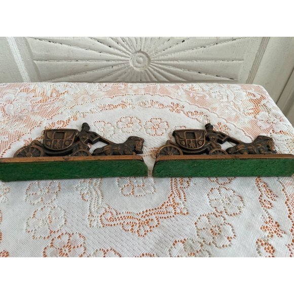 Vintage 1950s Cast Iron Copper Finish Stagecoach Bookends - Picture 4 of 9